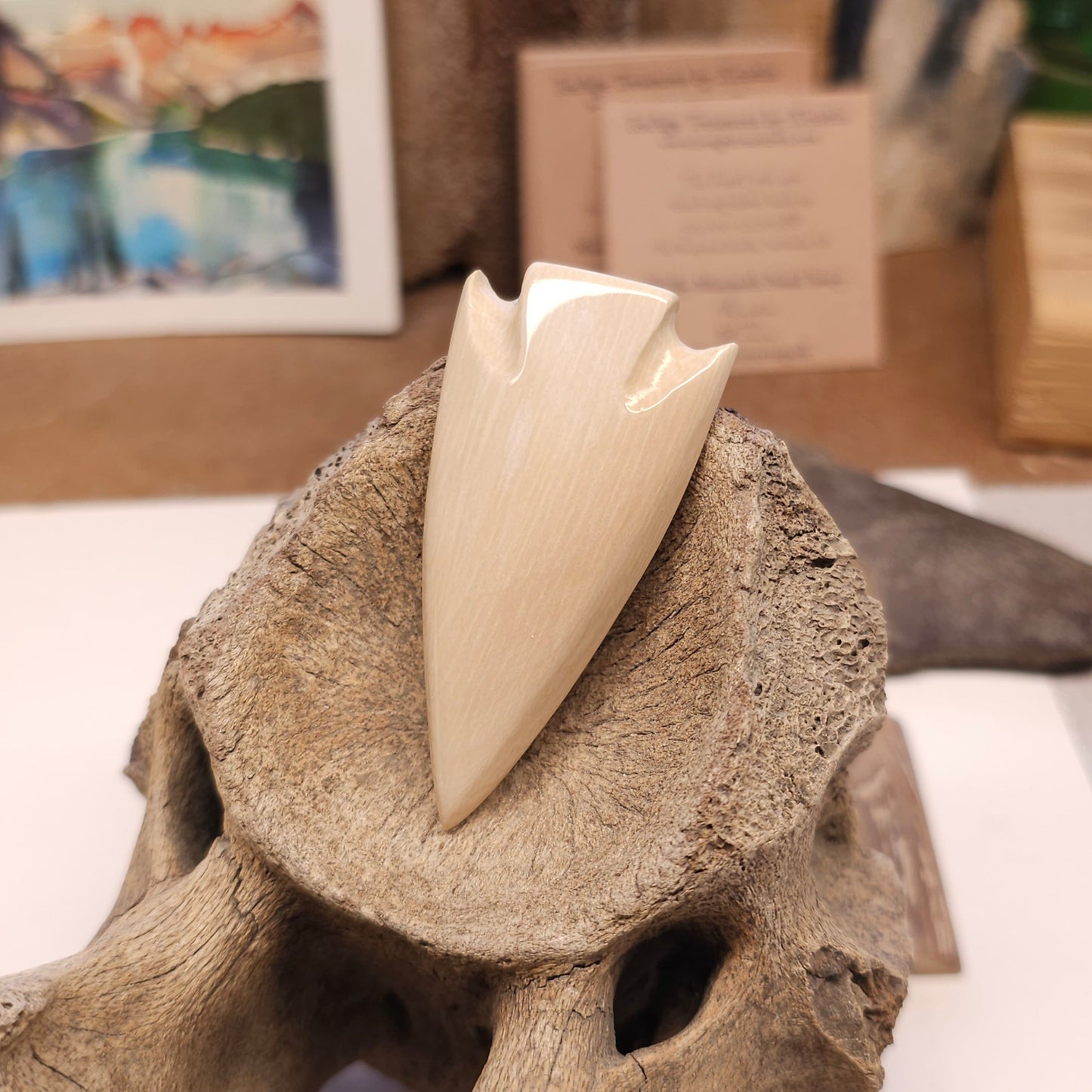 Boneyard Alaska Woolly Mammoth Ivory Arrowhead 2-1/4"