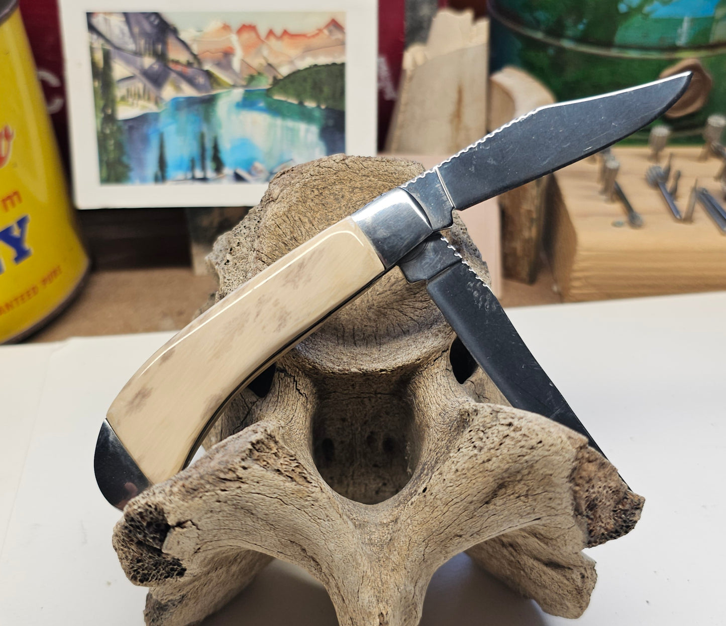 Boneyard Woolly Mammoth Ivory Grip TRAPPER Pocket Knife