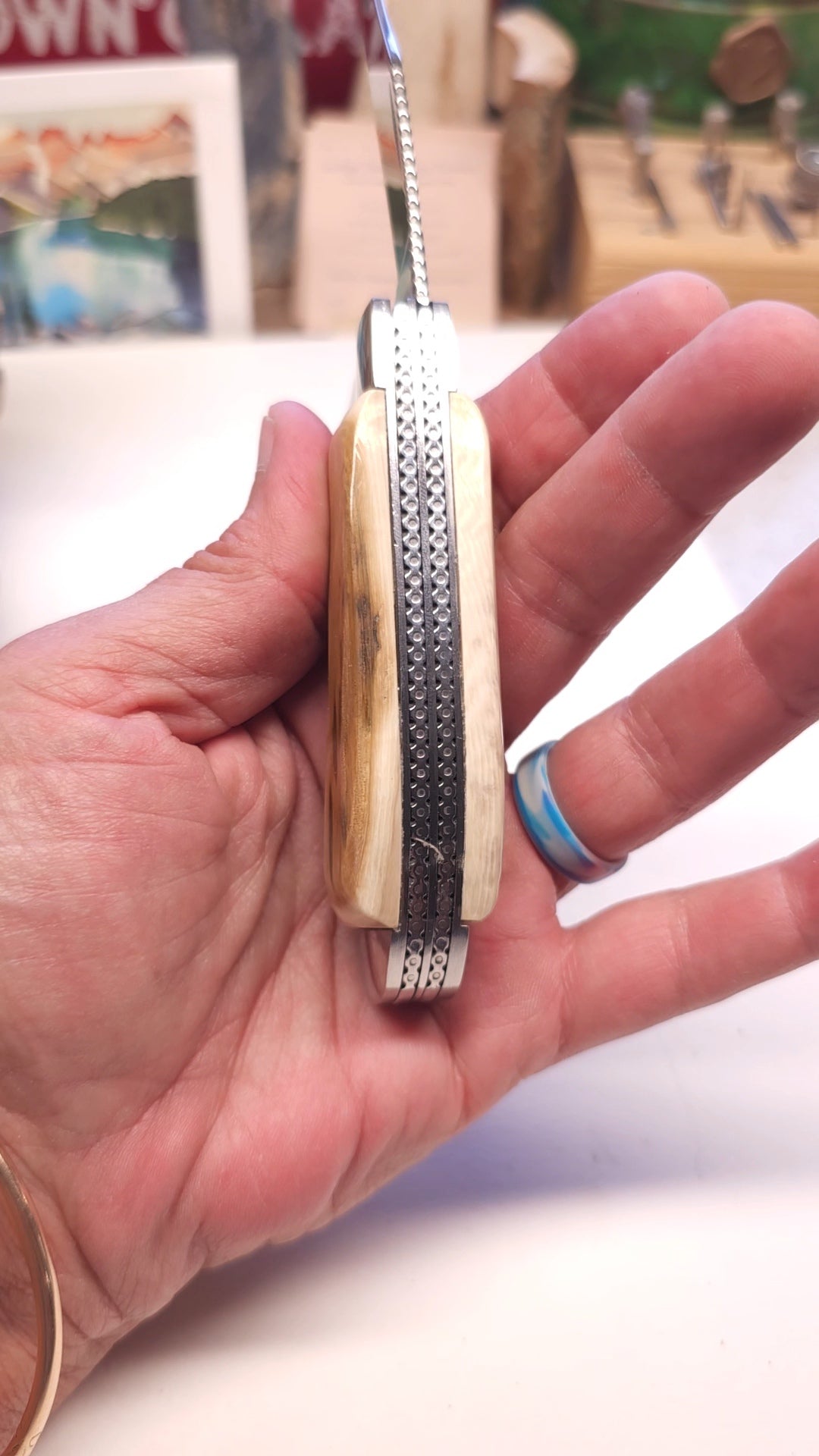 Boneyard Woolly Mammoth Ivory Grip TRAPPER Pocket Knife