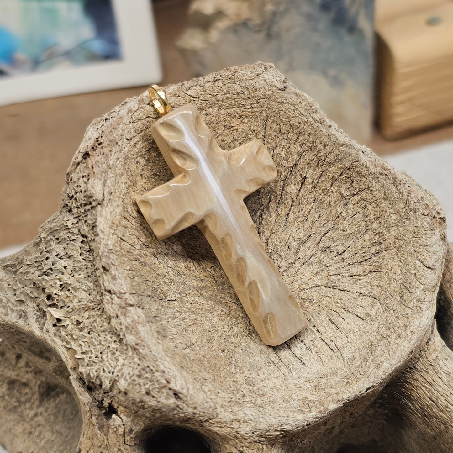 Boneyard Alaska Woolly Mammoth Ivory Carved Christian Cross