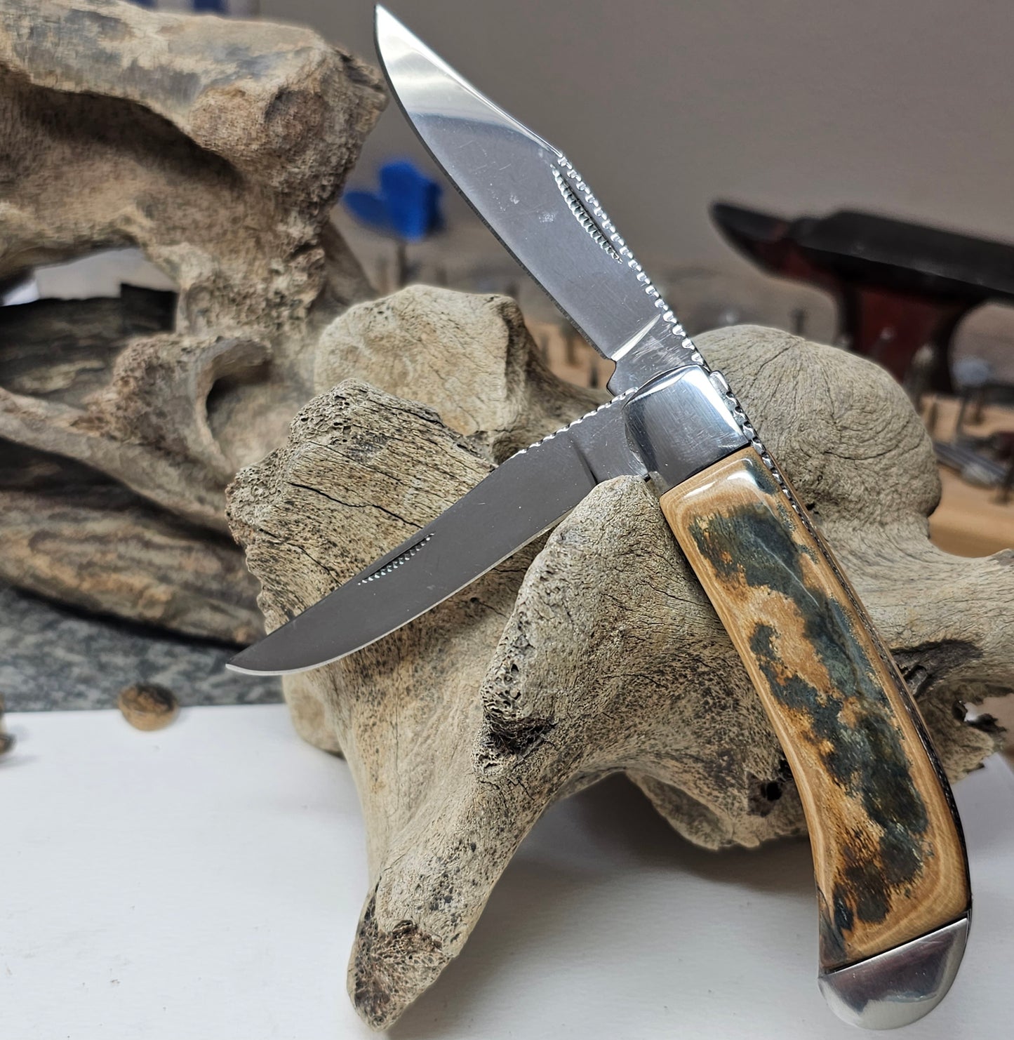 Boneyard Woolly Mammoth Ivory Grip TRAPPER Pocket Knife